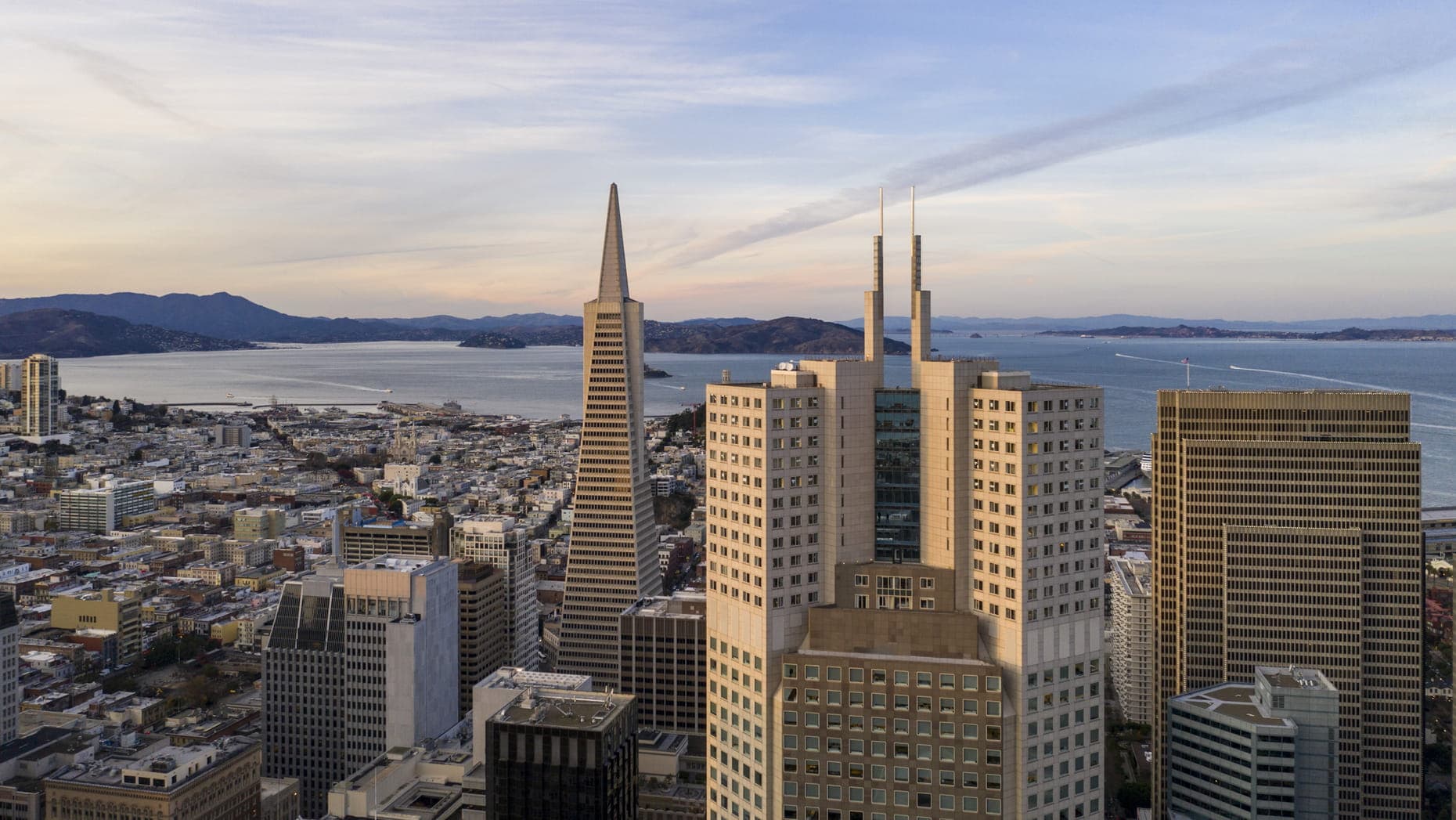 Four Seasons Embarcadero — San Francisco, USA